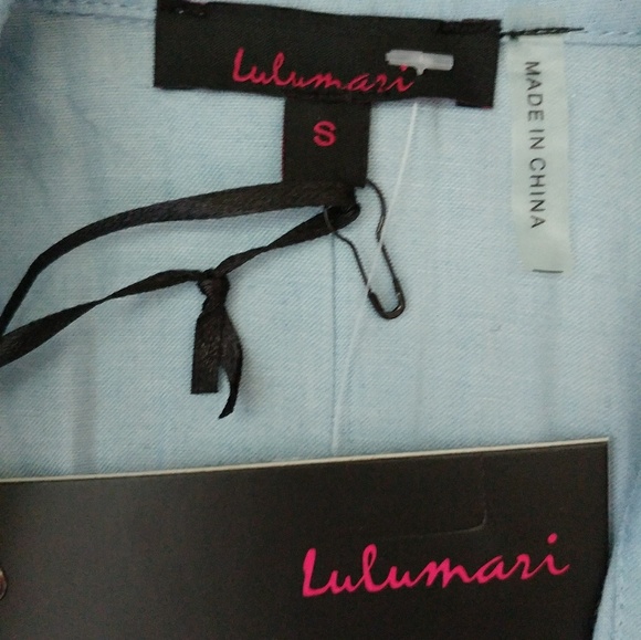 Beaded button down sleeveless - Picture 4 of 4